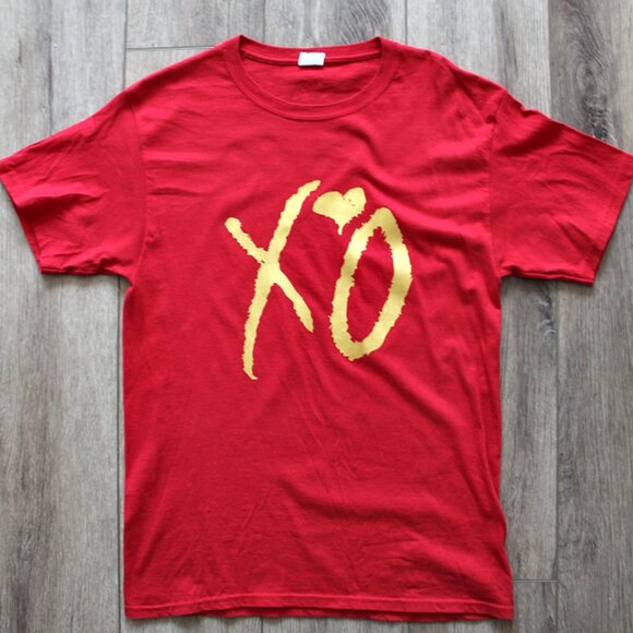 The Weeknd Big XO Gold Center Logo On Red T-Shirt S - XL - Picture 1 of 3